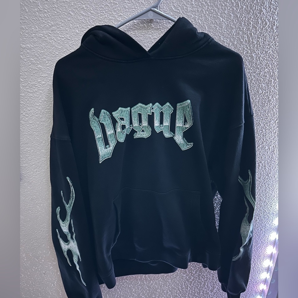 Vague Hoodie